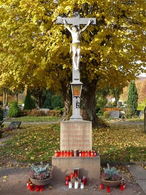 friedhof_kreuz