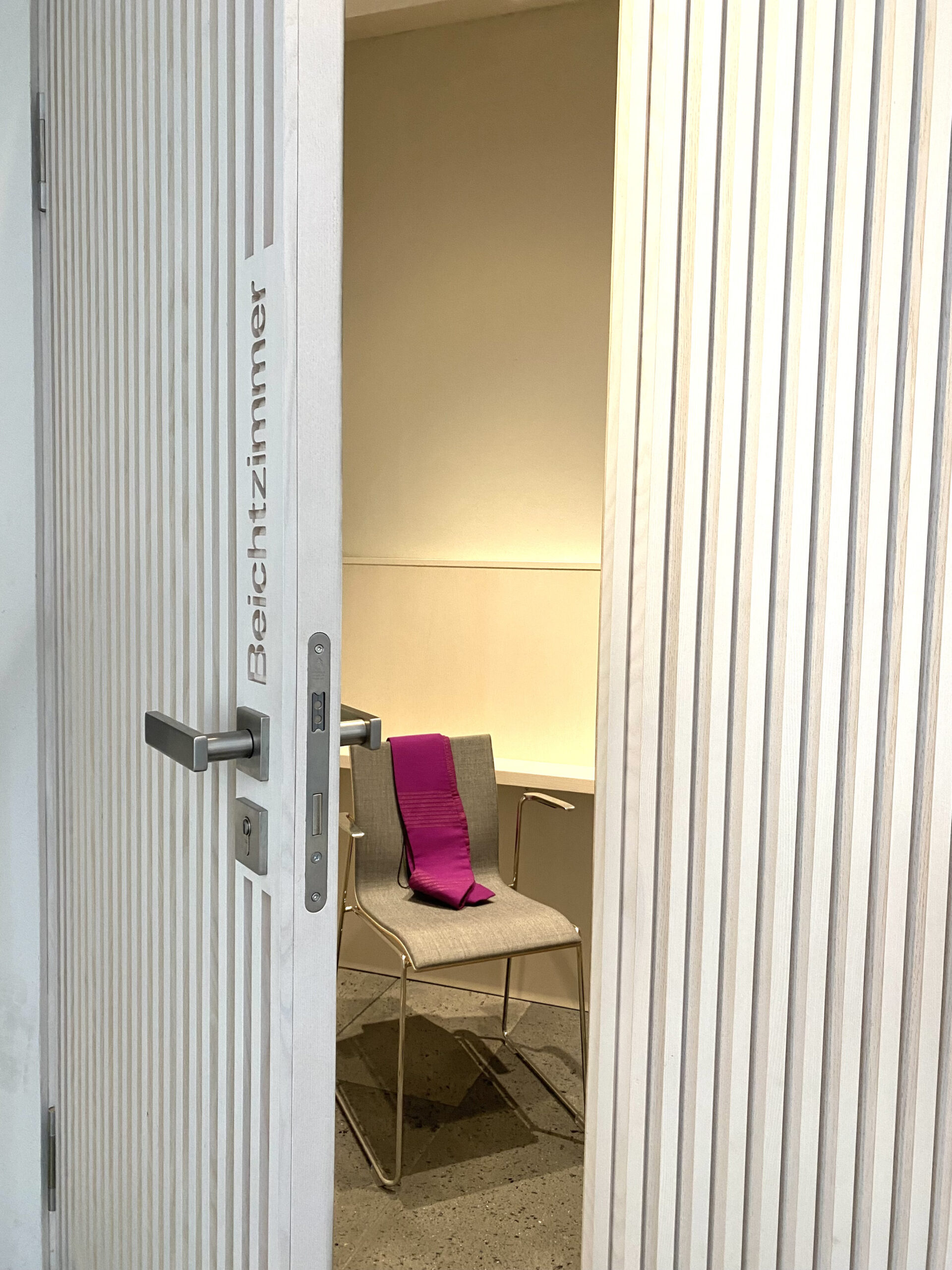 Blick ins Beichtzimmer