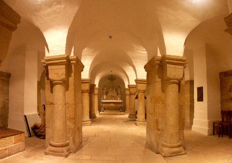 Gesamtansicht der Krypta nach Osten