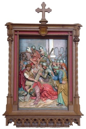 Station III: Jesus fällt zum ersten Mal unter dem Kreuz