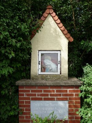 Marienbildstock am Clemensheim