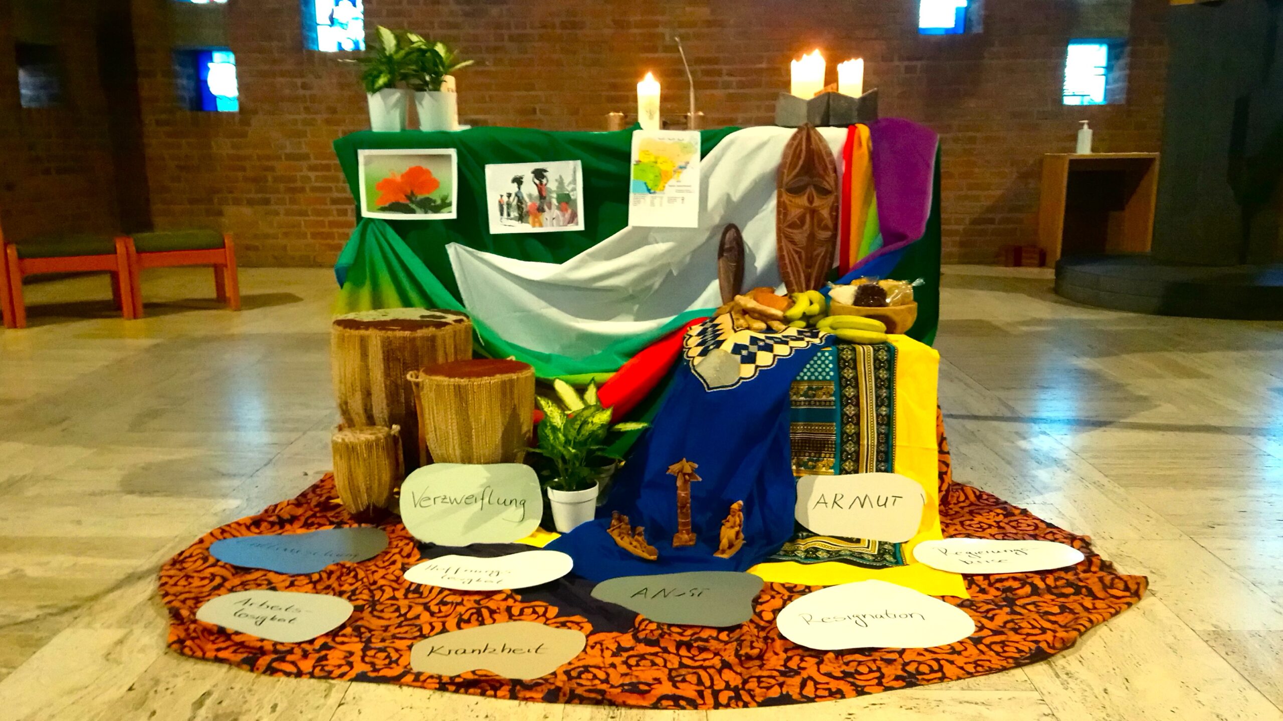 Weltgebetstag der Frauen - Der Altar war liebevoll dekoriert.