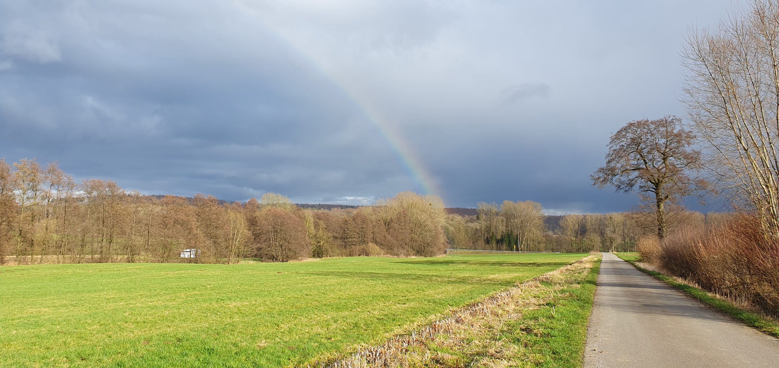 Regenbogen über Reelsen